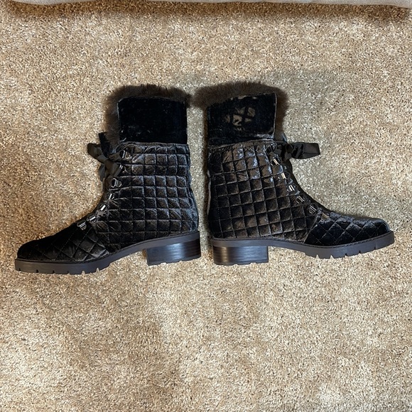 NWT (7.5) Isaac Mizrahi brown fur ankle boots Leanna BM new suede quilted laceup - Picture 5 of 15